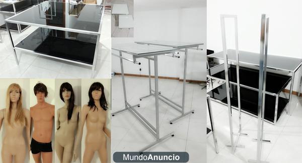 SE VENDE MOBILIARIO PARA TIENDA DE ROPA.