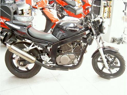 Hyosung GT 125 Comet