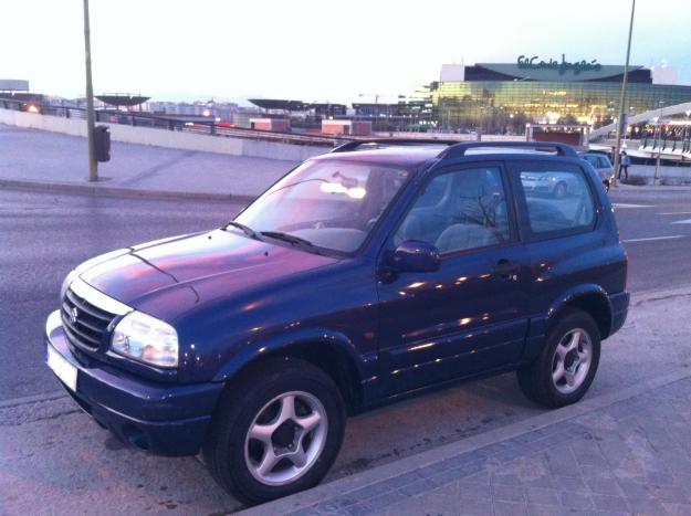 Vendo Suzuki Grand Vitara 2.0, 3p, Gasolina (2002)