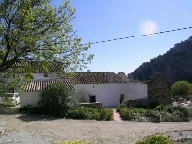 Chalet con 3 dormitorios se vende en Alfarnatejo, Axarquia