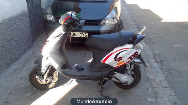 Se vendo piaggio zip con 5.400 km