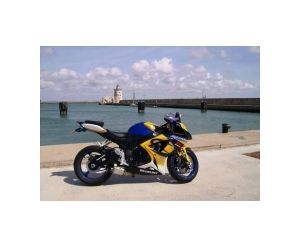 SUZUKI GSXR 600