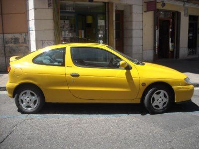 RENAULT MEGANE COUPE 1.6I - Valladolid