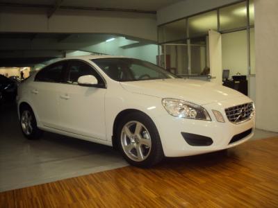 Volvo S60 D4 Momentum