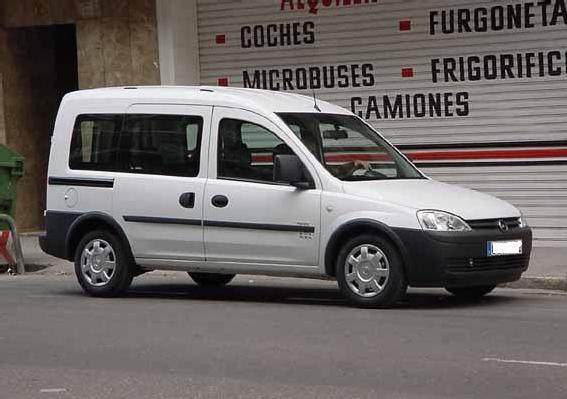 Opel Combo Tour Dti 5plazas '03 en venta en Madrid