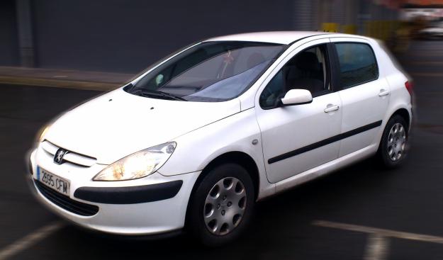 Vendo peugeot 307 1.6 xr 5p 3.000€ negociables