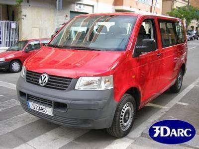 Venta de coche Volkswagen Transporter 1.9TDi-104-9 Plazas '06 en Barcelona