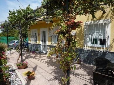 Casa de Campo con 4 dormitorios se vende en Zeneta