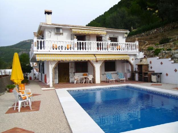 Chalet en venta en Alcaucín, Málaga (Costa del Sol)