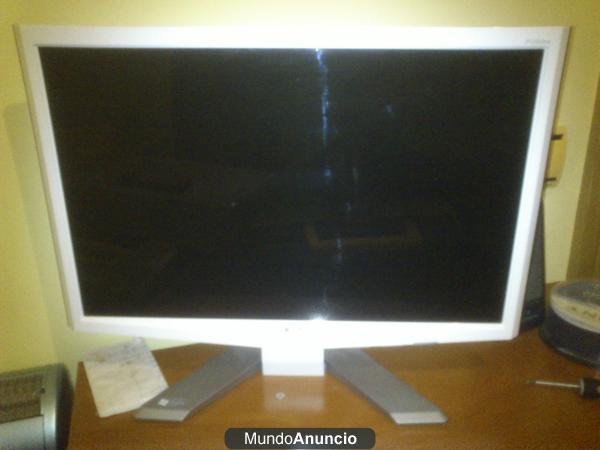 vendo torre con pantalla y teclado