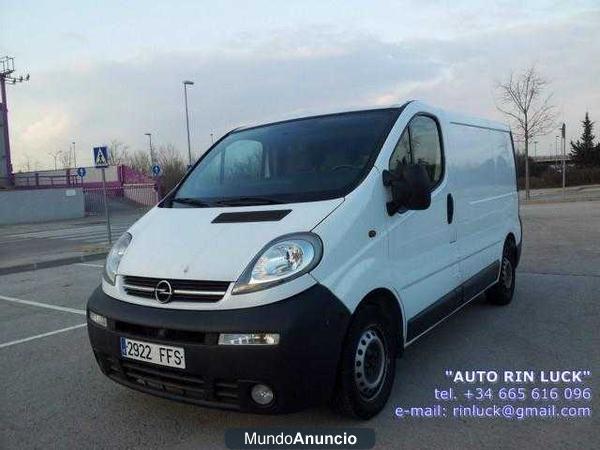 Opel Vivaro Viv.Fg.Corto 1.9CDTI 2700 100