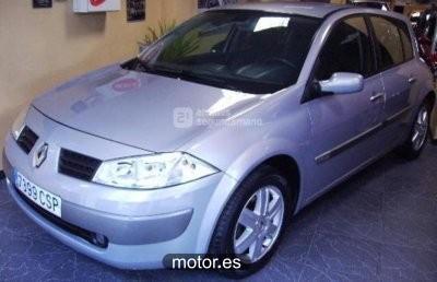 Renault megane confort dinamique 16 16v en tarragona