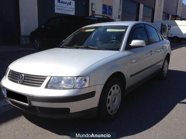 Volkswagen passat 1.9 TDI 110 CV \'98