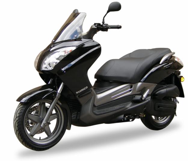 Maxiscooter 125 sumco master 2 años garantia nuevas