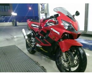 HONDA CBR 600 RR