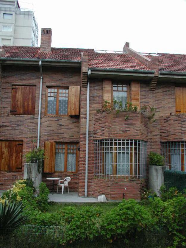 Chalet adosado con jardin privado y garaje