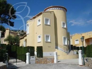 Chalet con 3 dormitorios se vende en Denia, Costa Blanca