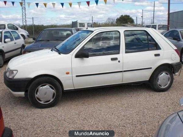 Ford Fiesta 1.8 D Surf