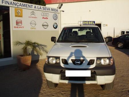 Nissan Terrano 27TDI Comfort Plus en Barcelona