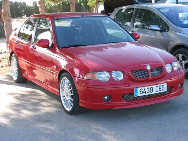 MG ZS 2.5 V6 180 CV