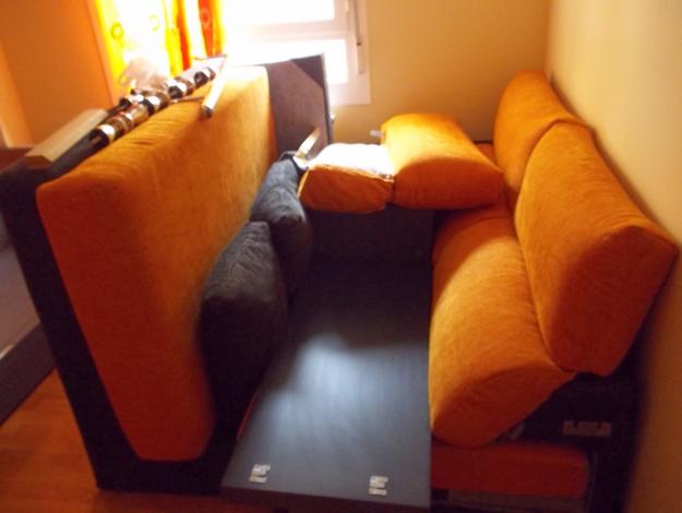 se vende mueblede salon y sofa con cheslongue