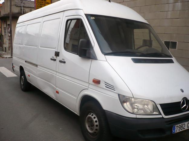 VENDO MERCEDES SPRINTER-AÑO 2003- 159000KM- PRECIO NEGOCIABLE