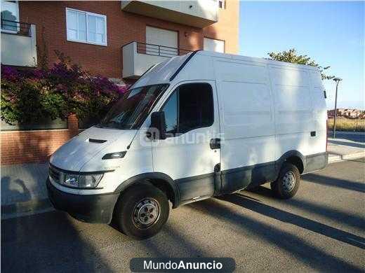 IVECO Daily 35 S 12 3000L1900 RS