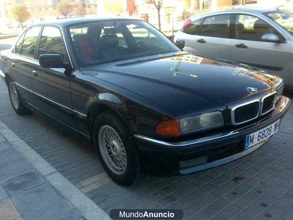 BMW 728 728 i NEGRO CON CUERO NEGRO M