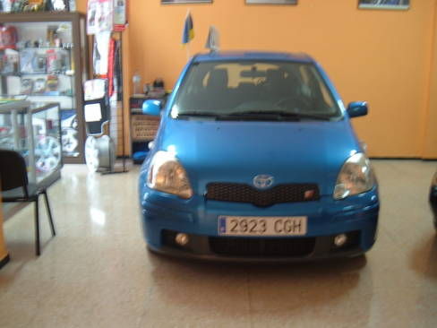 Toyota Yaris 1.5 SPORT