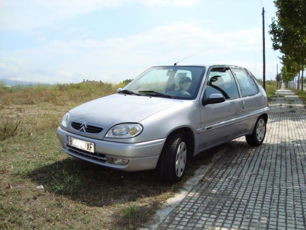 Se vende SAXO 1.5 D Aire acondicionado, dircec assitida... 1800€