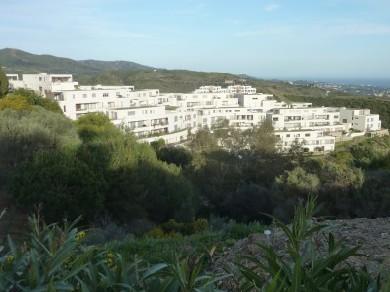 Apartamento con 3 dormitorios se vende en Marbella, Costa del Sol