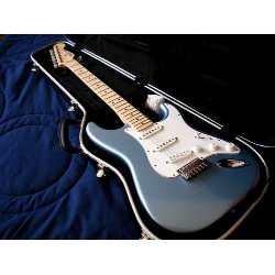 Fender StratoCaster Modelo HigwayOne Azul fabricada en EE.UU