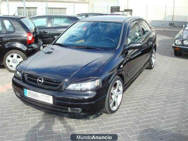 Opel Astra 1.7CDTi Essentia