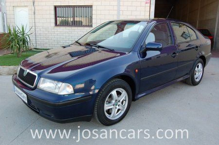 SKODA OCTAVIA 1.8I 20V GLX (IMPECABLE Y CON GARANTIA) - VALENCIA