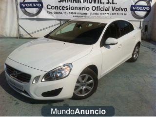 Volvo S60 D3 MOMENTUM GEARTRONIC