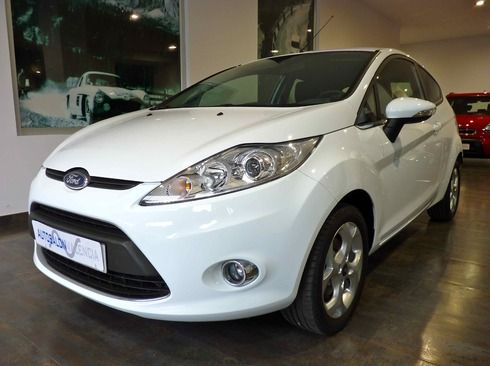 Ford Fiesta 1.4 TITANIUM