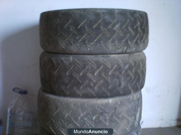 vendo neumaticos de competicion 225,40,18