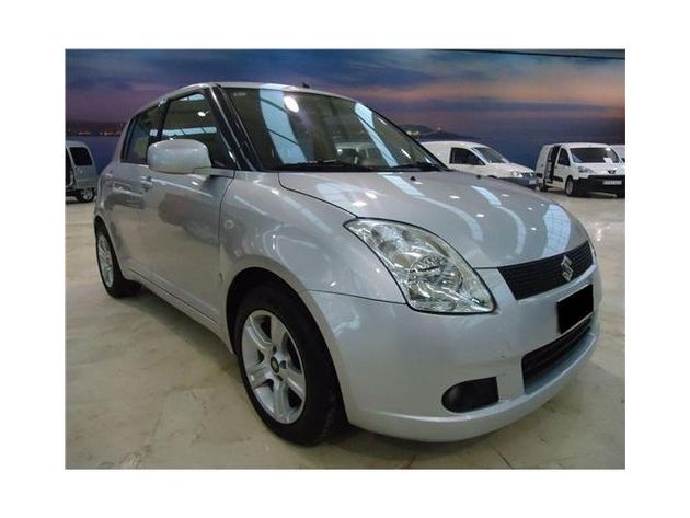 SUZUKI SWIFT 1.3 GL 5P