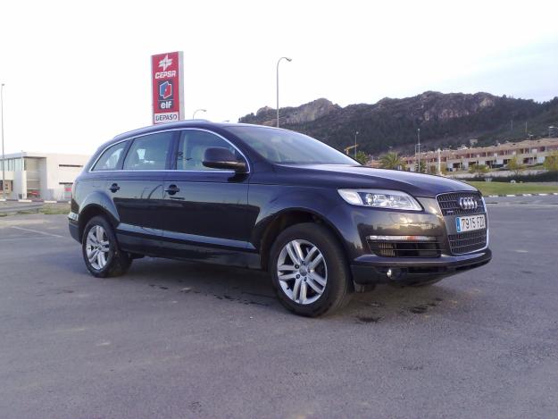 AUDI Q7 3.0 TDI